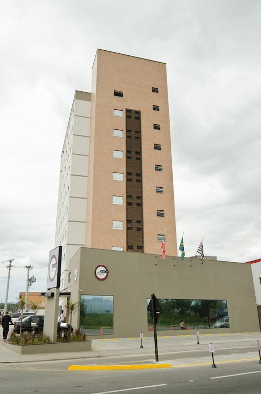 Majore Hotel Pindamonhangaba Bagian luar foto