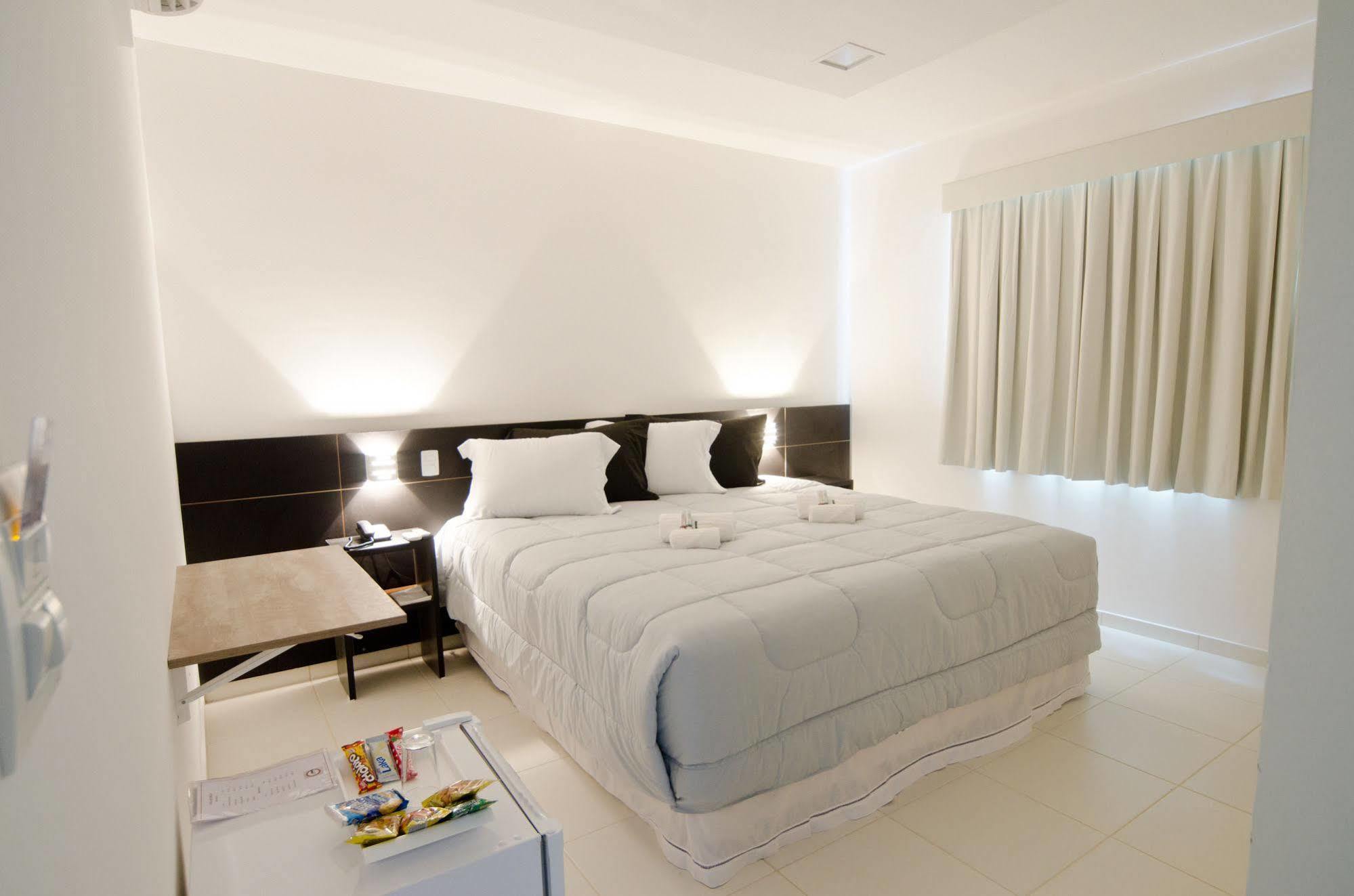 Majore Hotel Pindamonhangaba Bagian luar foto